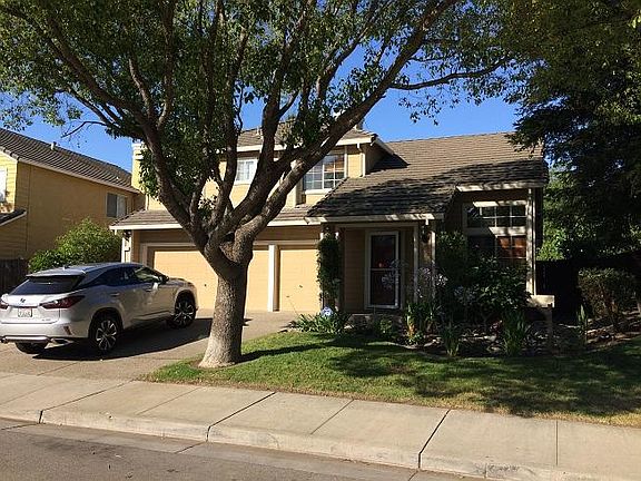 2nd image of 655 Larkspur Dr
