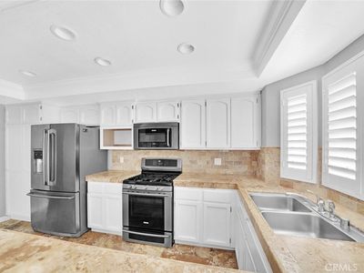 8125 Islandview Cir APT C, Huntington Beach, CA, 92646