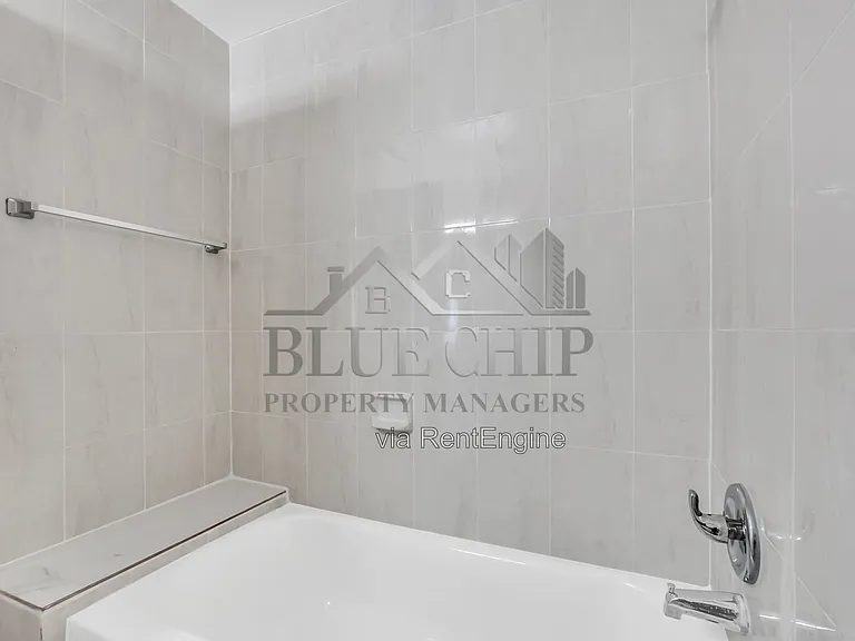 5322 Jade St — Photo 22