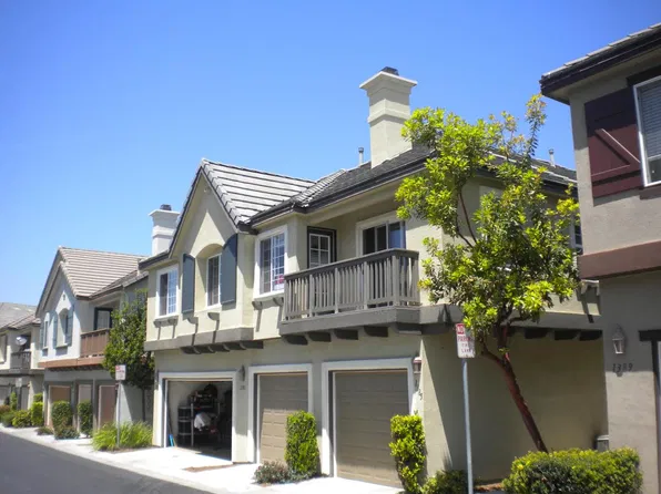1385 Burgundy Dr, Chula Vista, CA 91913