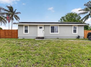 202 Elaine Circle W, West Palm Beach, FL 33409