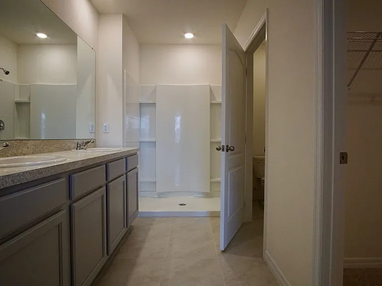 1703 Post Oak Dr — Photo 12