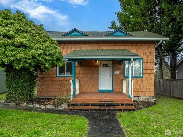 1025 E 54th Street, Tacoma, WA 98404