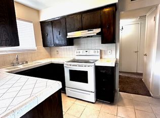 1528 E Garland Ave, Fresno, CA 93704