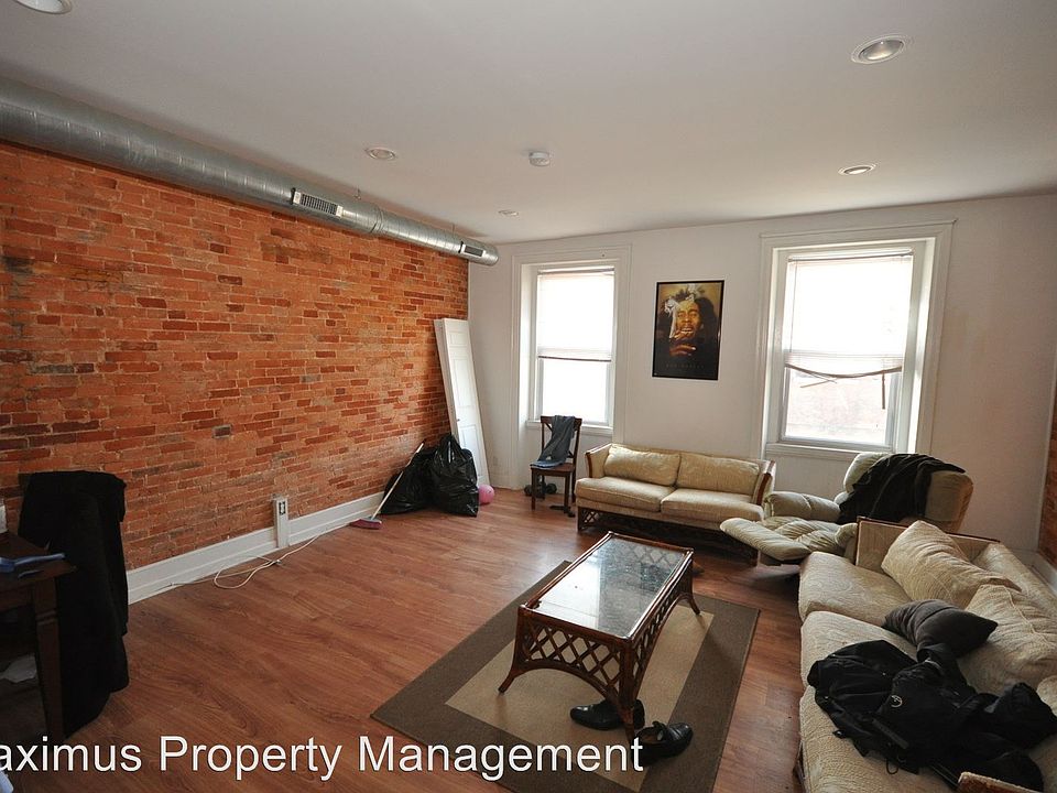 1st image of 921 N 15th St #C