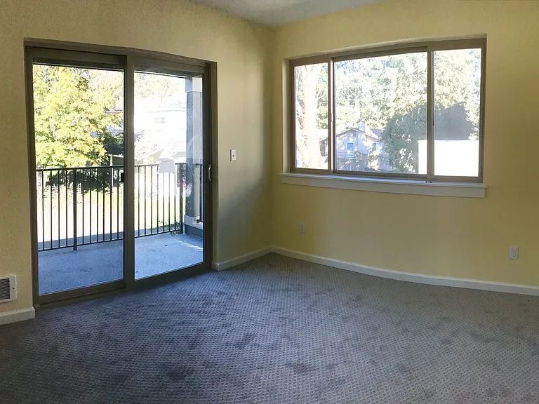 15317 15th Ave NE #C — Photo 7