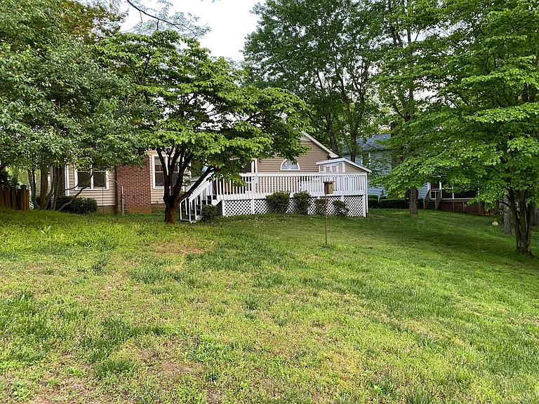 3613 Calyx Ct — Photo 48