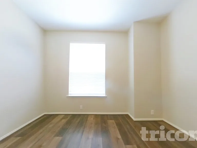 4504 Vista Meadows Dr — Photo 13
