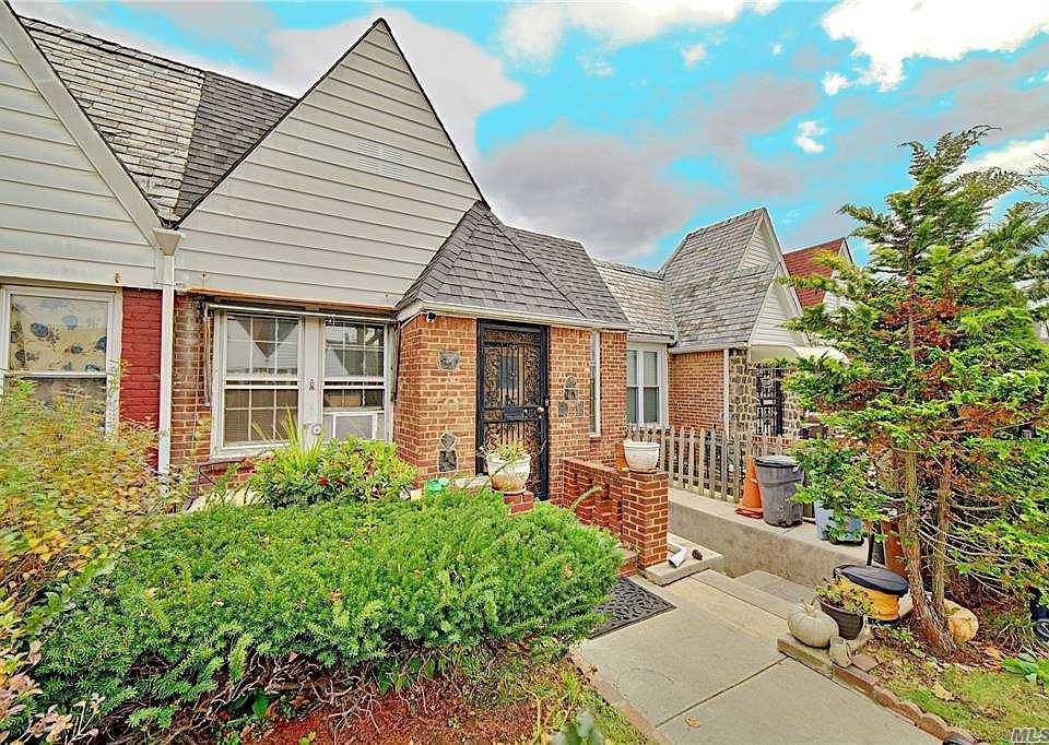 1st image of 115-105 227th St