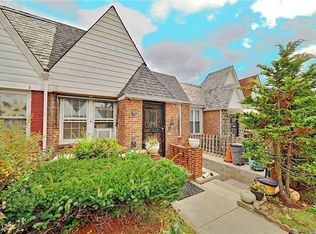 115-105 227th St, Cambria Heights, NY 11411