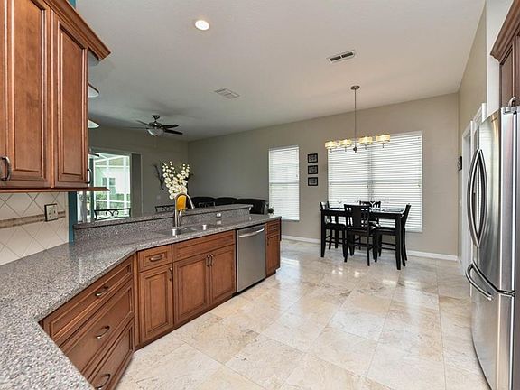 5th image of 6348 Sturbridge Ct
