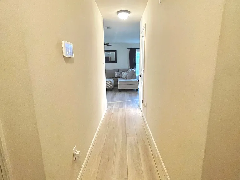 25661 Palmwood Ct — Photo 2