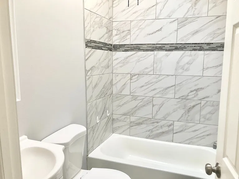 144 N Salford St — Photo 8