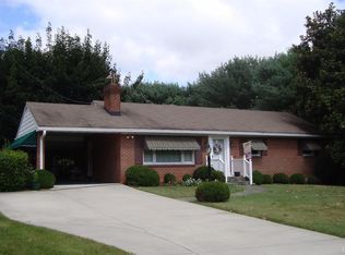 1413 Nelson Dr, Lynchburg, VA 24502