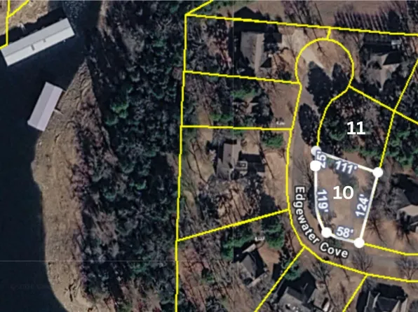 612 Edgewater Cv, Heber Springs, AR 72543