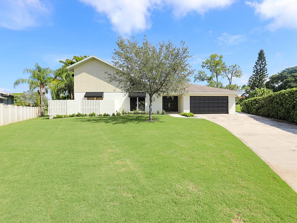 Long driveway and large front yard