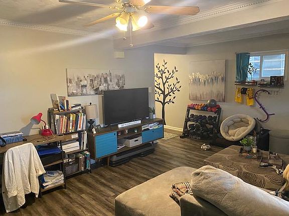 2nd image of 1303 Auburn Ave #1