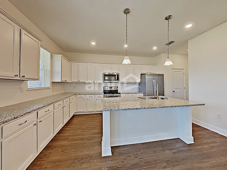 510 Pine Terrace Dr — Photo 4