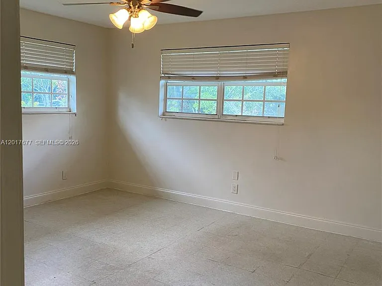 18140 NW 18th Ave — Photo 6