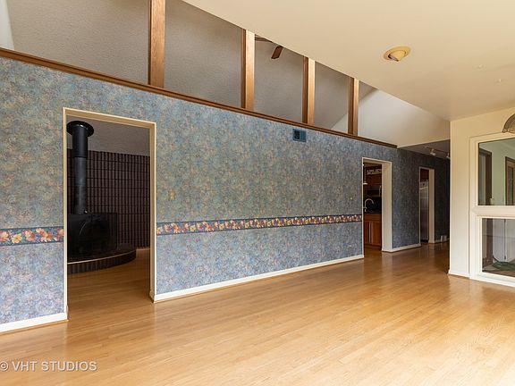 4th image of 204 Seafarer Dr