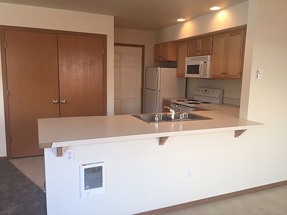 4th image of 4547 S Junett St #B