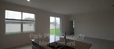 111 Roseville Dr — Photo 10