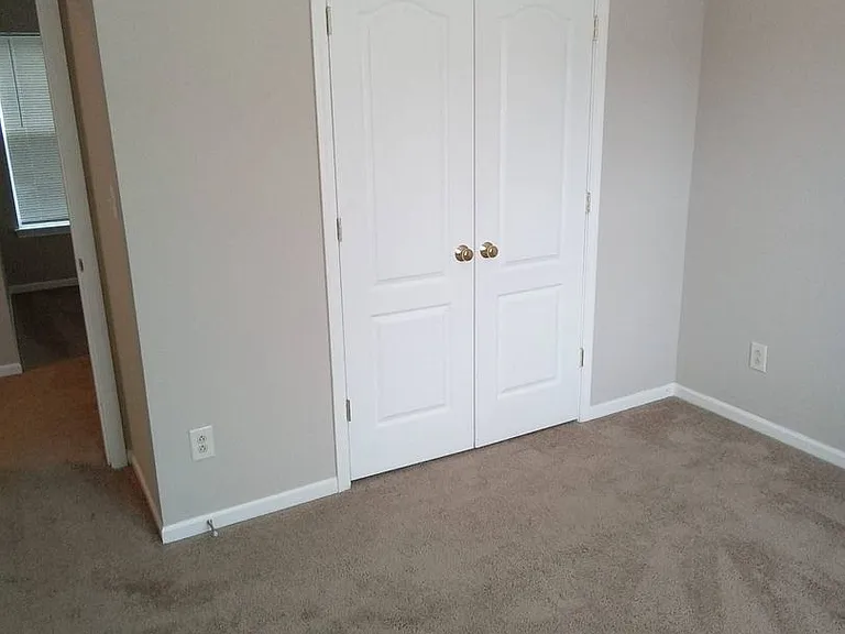 738 Ablow Dr — Photo 18