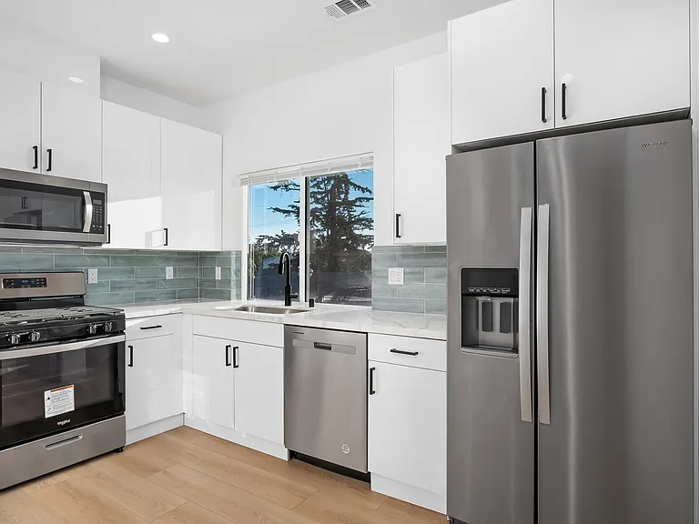 5127 Tipton St — Photo 16