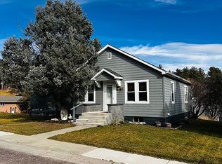 248 N 3rd St, Custer, SD 57730