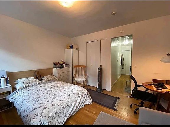 3rd image of 1469 Lex Ave #33
