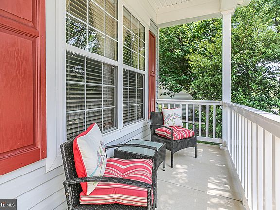 5th image of 19 Ashland Cir
