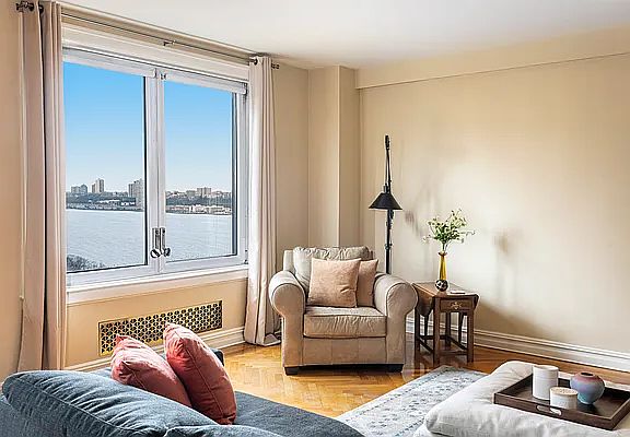 2nd image of 320 Riverside Dr #15A