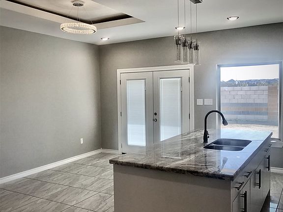 4th image of 5413 Belmont Dr