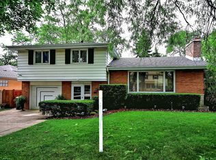 2820 Cherry St, Park Ridge, IL 60068