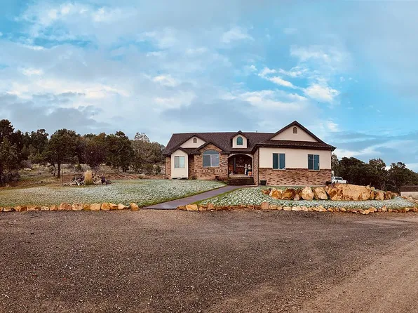 1396 E Clayhill Dr, Monticello, UT 84535