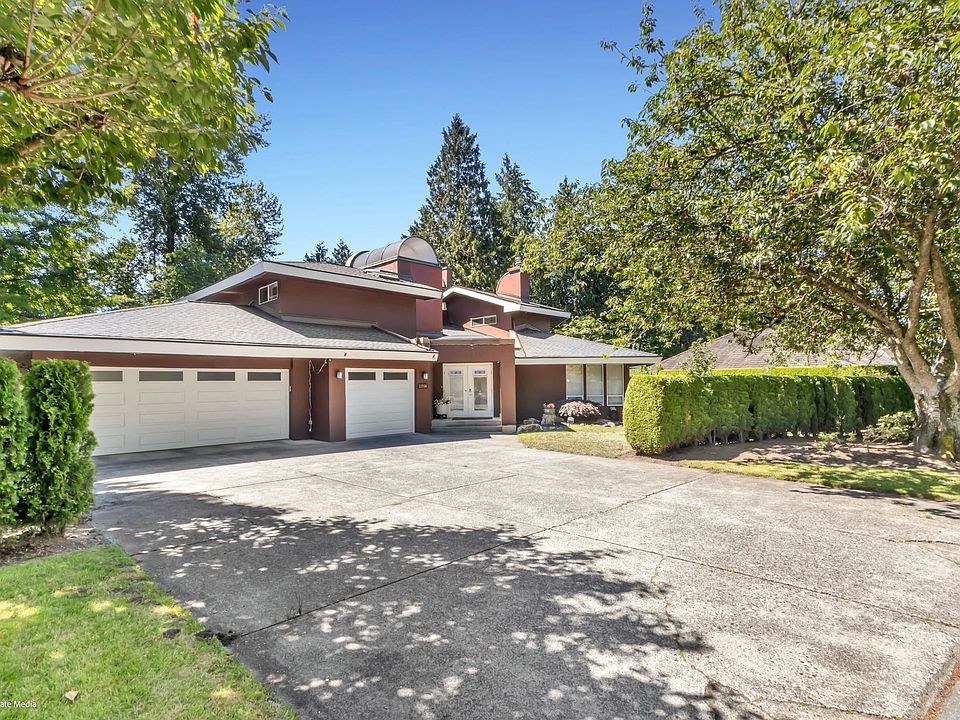 1st image of 12936 21b Ave