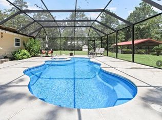 548 Creekside Dr, Onalaska, TX 77360