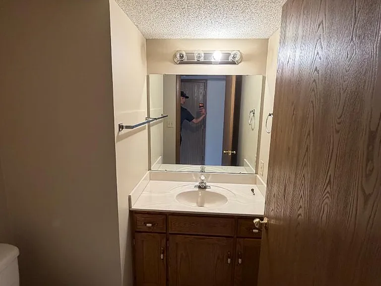 Unit Photo