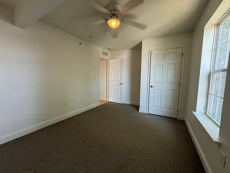 1131 W Nevada St #2 — Photo 17