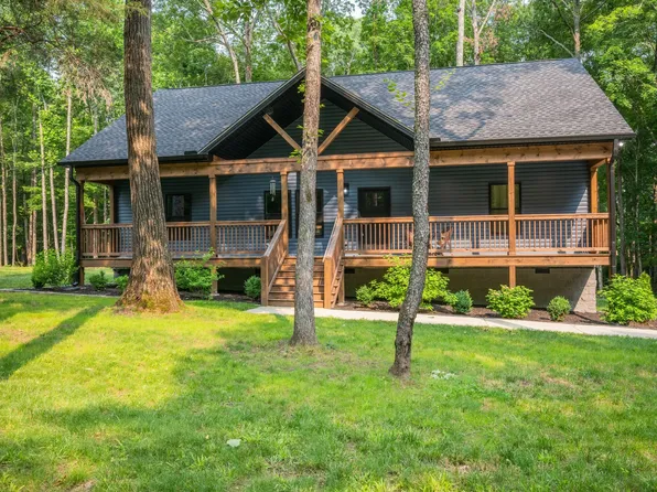 118 Deerwood Ct, Dickson, TN 37055