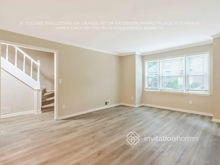 1358 Briers Dr — Photo 4