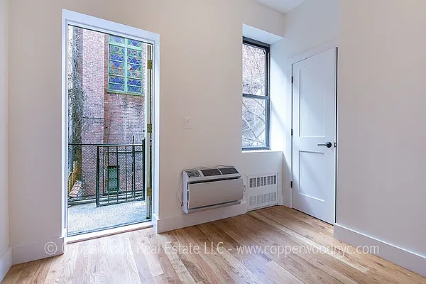 Rented by Copperwood Real Estate | media 10