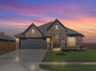 1421 Cedar Creek Ln, Crowley, TX 76036