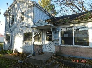 908 W North St, Bremen, IN 46506