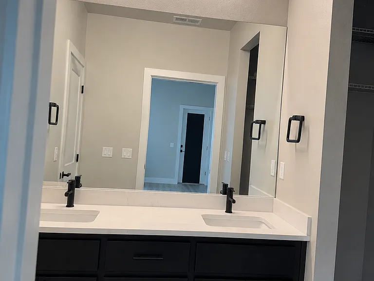 1415 NW Katie Dr — Photo 13