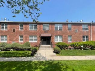892 Armstrong Ave APT 2-1, Staten Island, NY 10308