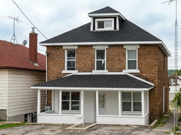 353 Frood Rd Unit 1, Greater Sudbury, ON P3C 4Z7