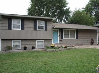 5206 SW 31st St, Topeka, KS 66614