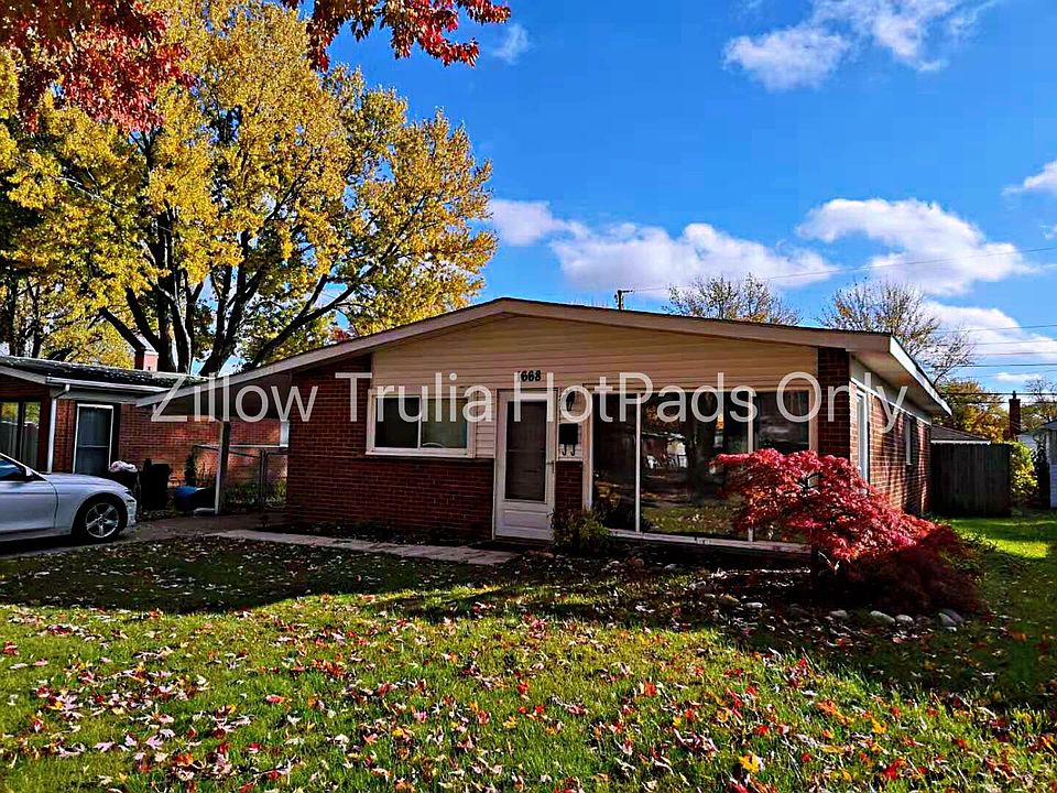 1st image of 1668 Dulong Ave