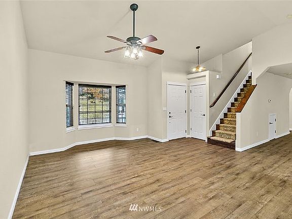 5th image of 7905 48th Ave SE